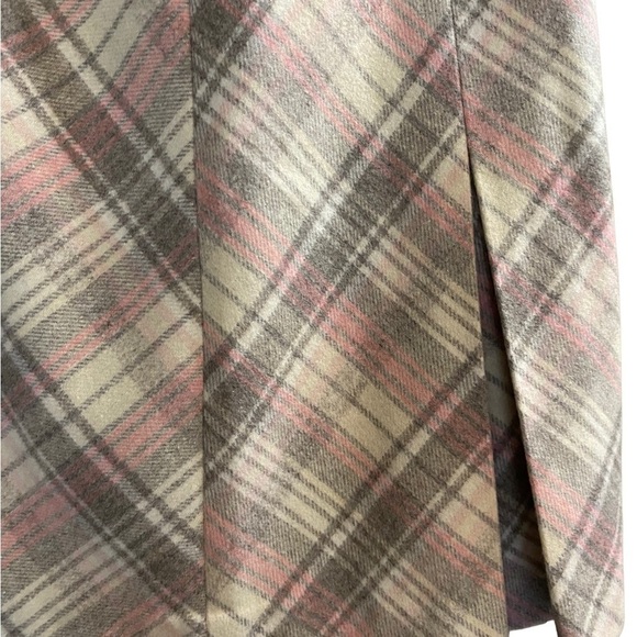 LOFT Wool Blend Skirt Pink and Gray Plaid Pleated Size 2 Lined Zip Up Back - Picture 6 of 6